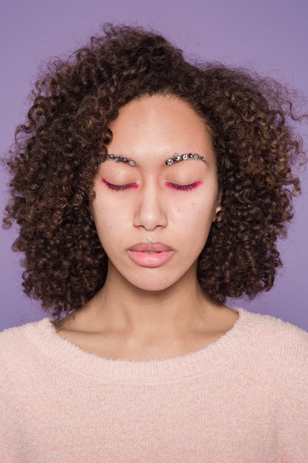 Moisturizing Natural Hair: A Comprehensive&nbsp;Guide